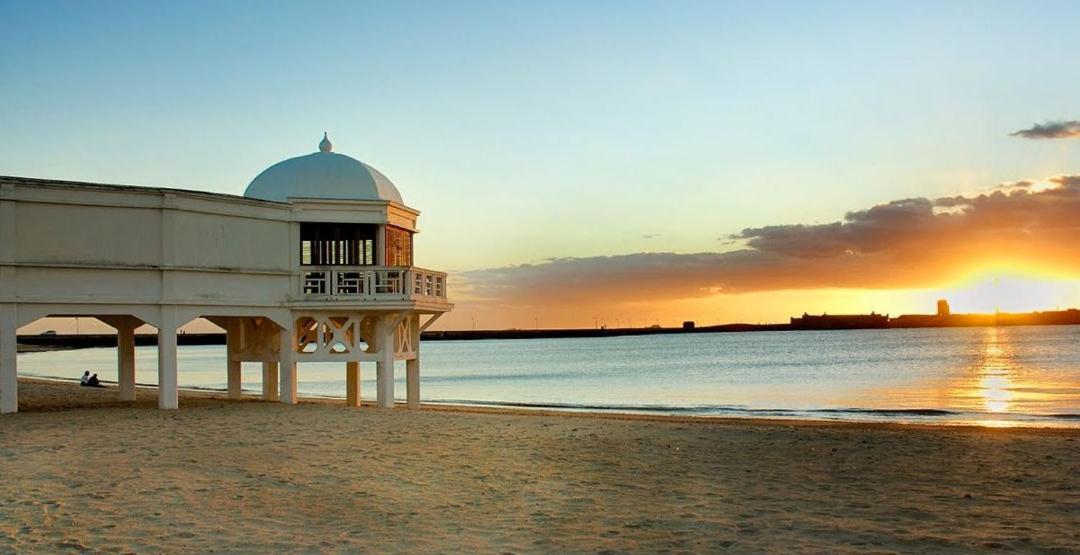 Apartamento Muy Bien Situado En El Centro De Cadiz Y Al Lado De La Playa Extérieur photo